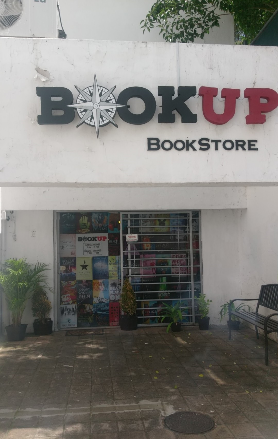 Librería BookUp, Sucursal Guadalajara : Librerías México : Sistema de ...